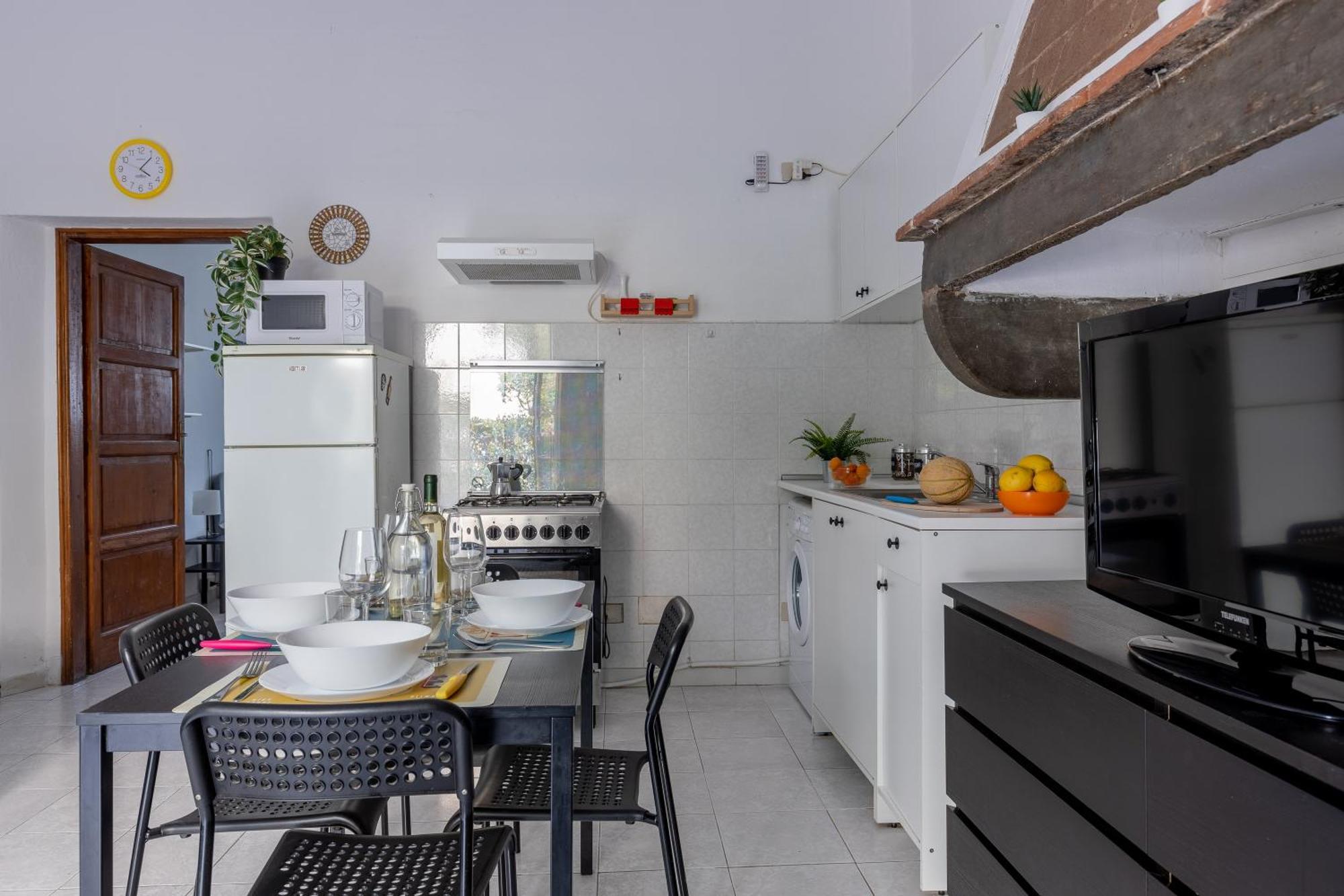Pisa Bright Apartment Near The Airport Buitenkant foto